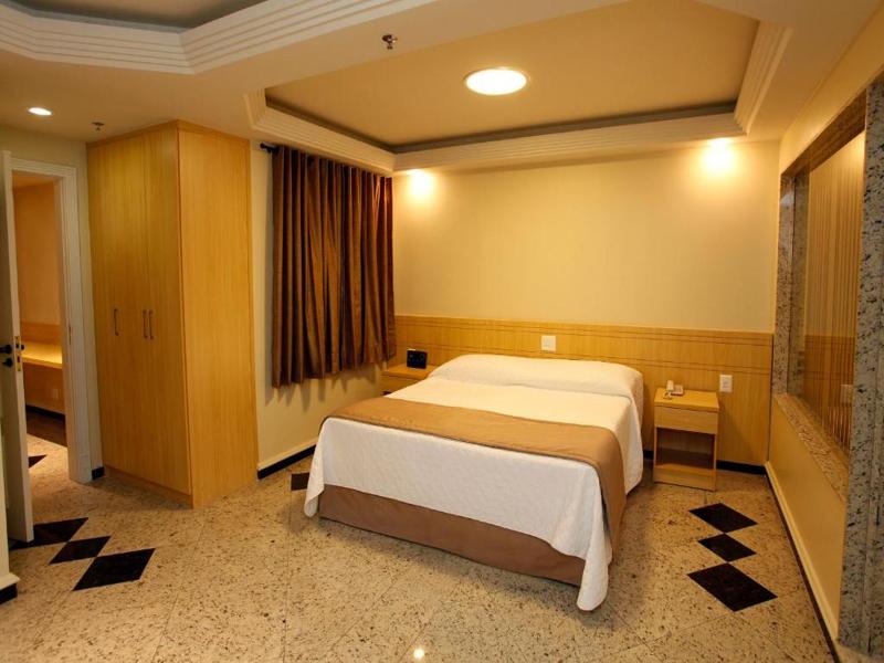 Elegance Praia Hotel Suíte com Banheira de Hidromassagem Elegance Praia Hotel Suíte com Banheira de Hidromassagem